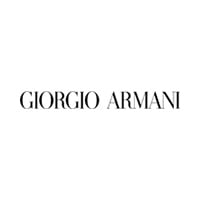 Giorgio Armani internetu
