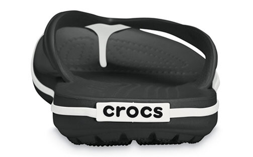 Crocs šlepetės moterims 88242, juodos kaina ir informacija | Šlepetės moterims | pigu.lt