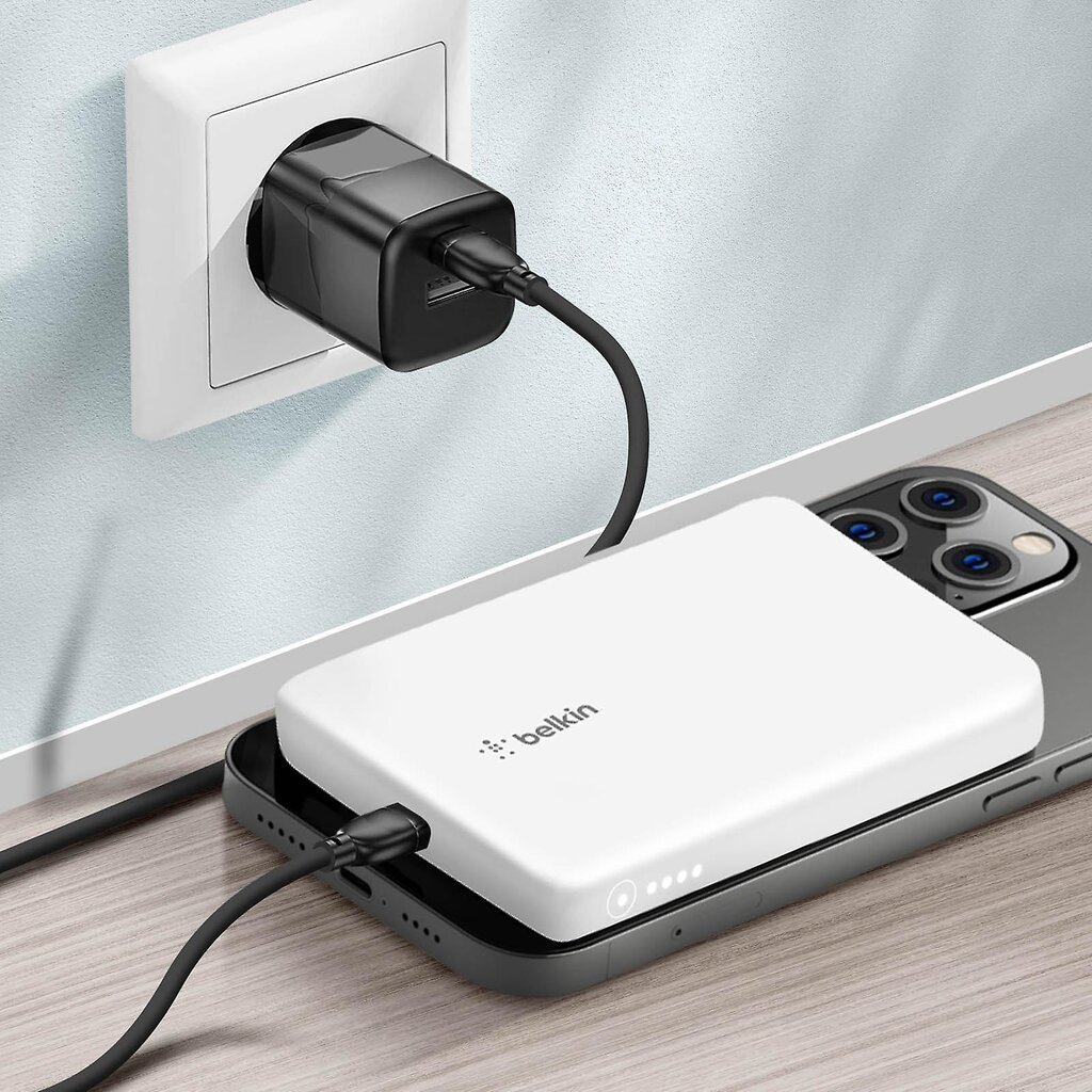 Powerbank iPhone MagSafe 2500mAh Compact BOOST CHARGE Belkin White kaina ir informacija | Kabeliai ir laidai | pigu.lt