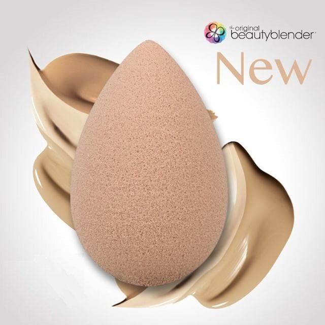 Makiažo kempinėlė Beauty Blender Nude, 1 vnt. kaina ir informacija | Makiažo šepetėliai, kempinėlės | pigu.lt