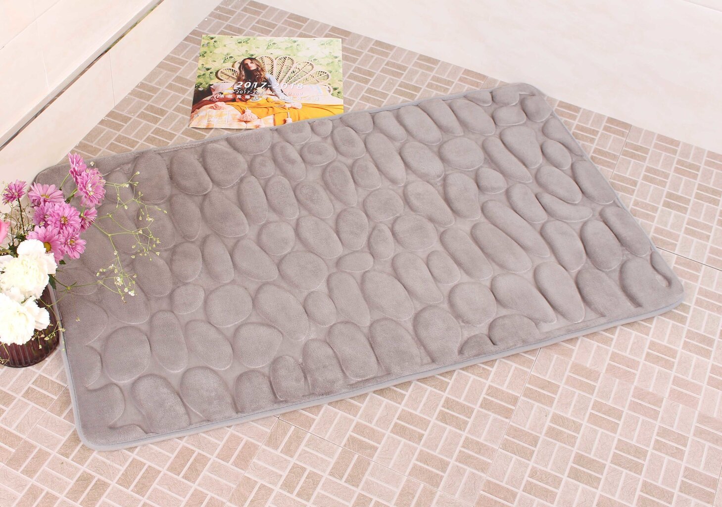 Memory foam kilimėlis "Benedomo" Grey, 60x100 cm kaina ir informacija | Vonios kambario aksesuarai | pigu.lt