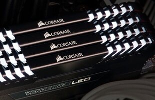 Corsair Vengeance LED DDR4, 2x8GB, 2666MHz, CL16, White (CMU16GX4M2A2666C16) kaina ir informacija | Corsair Kompiuterinė technika | pigu.lt