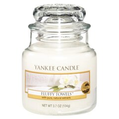 Kvapioji žvakė Yankee Candle Fluffy Towels, 104 g kaina ir informacija | Žvakės, Žvakidės | pigu.lt