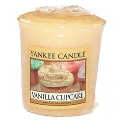 Ароматическая свеча Yankee Candle Vanilla Cupcake, 49  г  цена и информация | Подсвечники, свечи | pigu.lt
