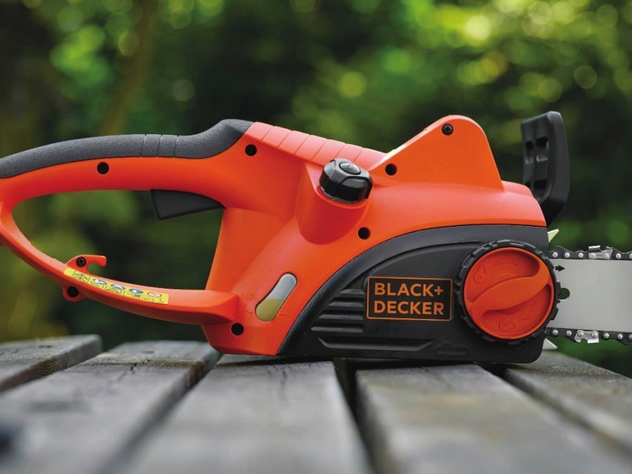 Elektrinis grandininis pjūklas Black&Decker CS2040 kaina ir informacija | Grandininiai pjūklai | pigu.lt