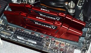 G.Skill Ripjaws V DDR4, 16Гб, 3000МГц, CL15 (F4-3000C15S-16GVR) цена и информация | Оперативная память (RAM) | pigu.lt