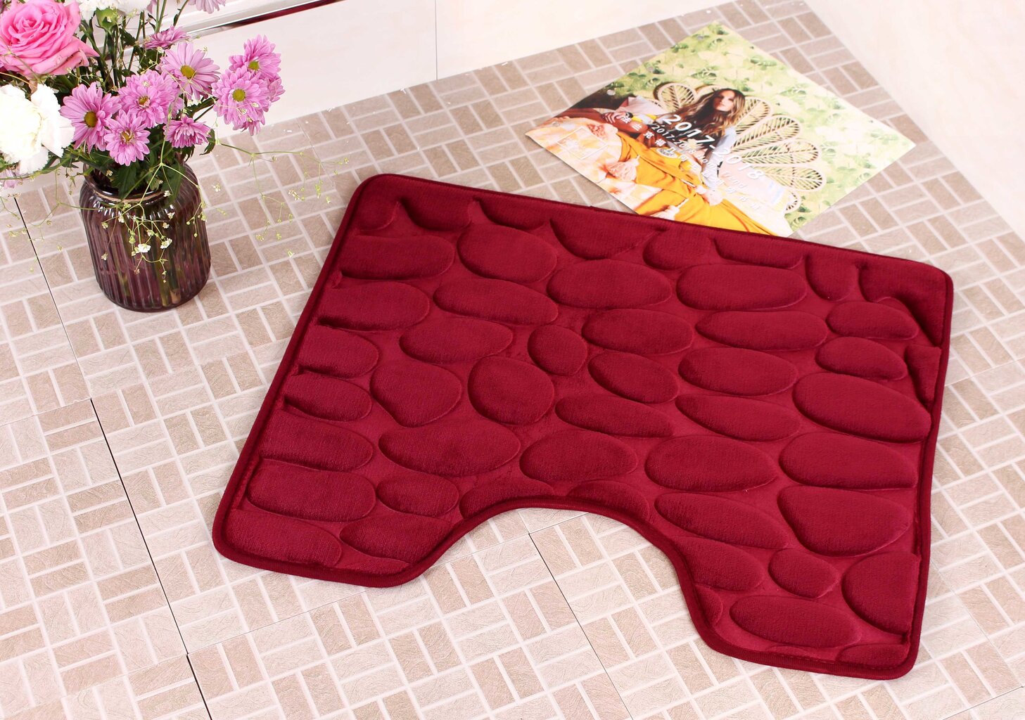 Memory foam kilimėlis "Benedomo" Burgundy, 50x60 cm kaina ir informacija | Vonios kambario aksesuarai | pigu.lt