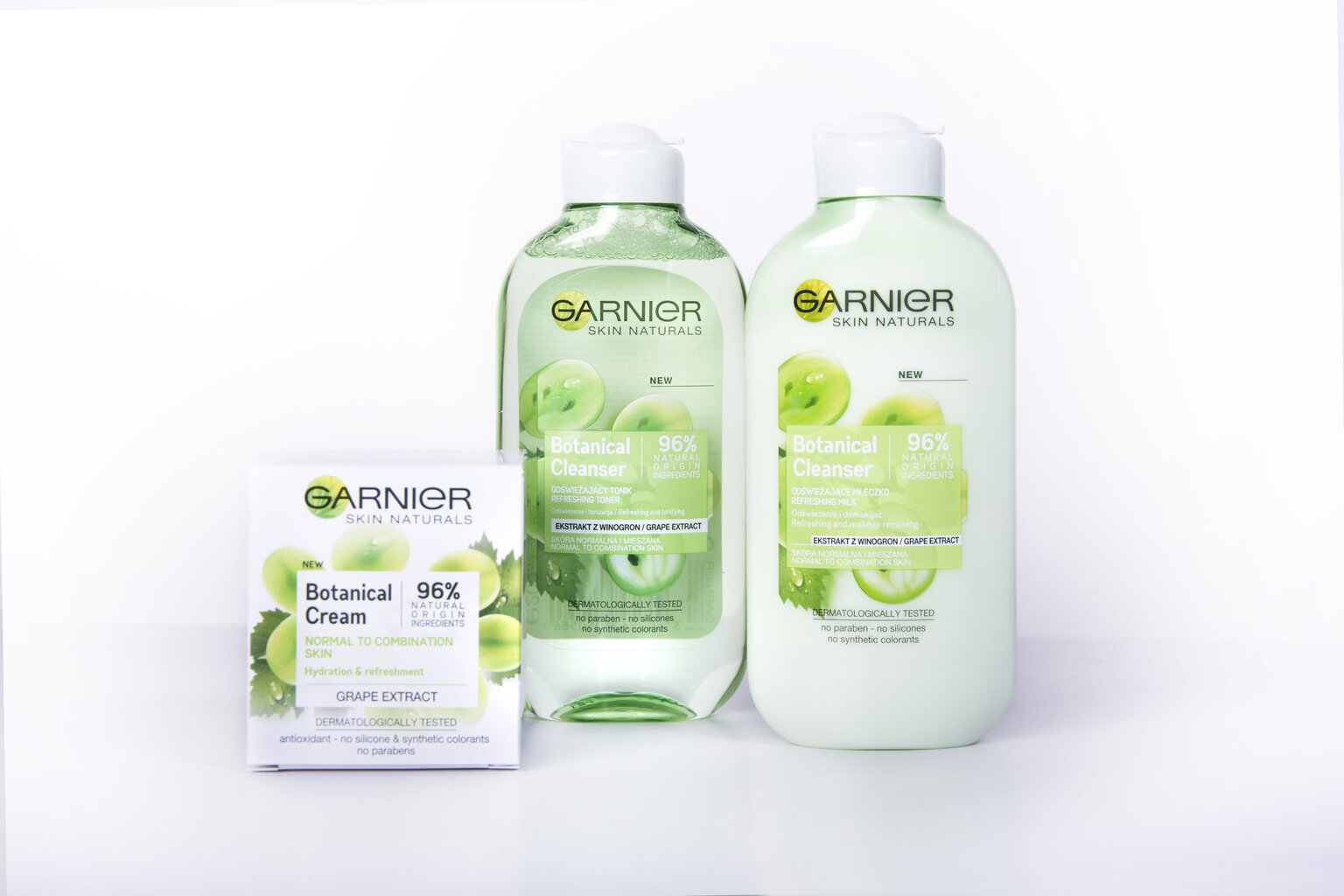 Drėkinamasis veido kremas su vynuogių ekstraktu Garnier Skin Naturals 50 ml kaina ir informacija | Veido kremai | pigu.lt