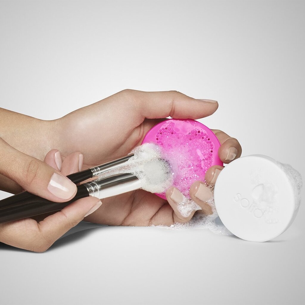 Makiažo šepetėlių ir kempinėlių valiklis Beauty Blender 30 ml kaina ir informacija | Makiažo šepetėliai, kempinėlės | pigu.lt