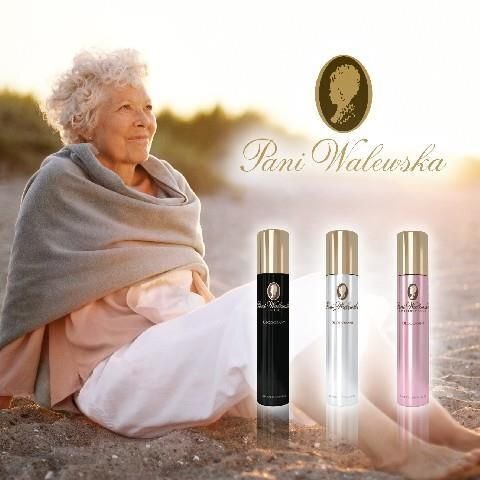 Purškiamas dezodorantas Pani Walewska Sweet Romance moterims 90 ml kaina ir informacija | Parfumuota kosmetika moterims | pigu.lt