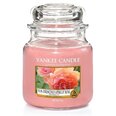 Yankee Candle Sweet Nothings Candle - A scented candle 104.0g