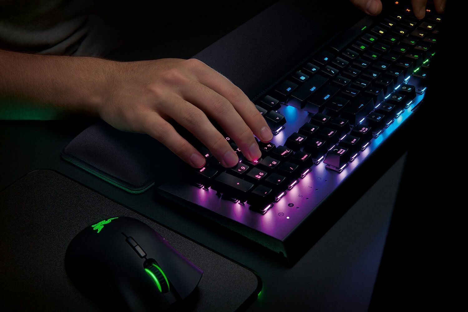 Razer RC21-01020100-W3M1 kaina ir informacija | Žaidimų kompiuterių priedai | pigu.lt