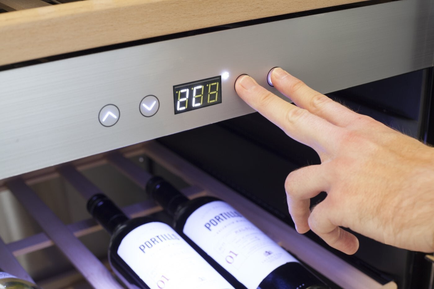 Caso WineChef Pro 40 цена и информация | Vyno šaldytuvai | pigu.lt