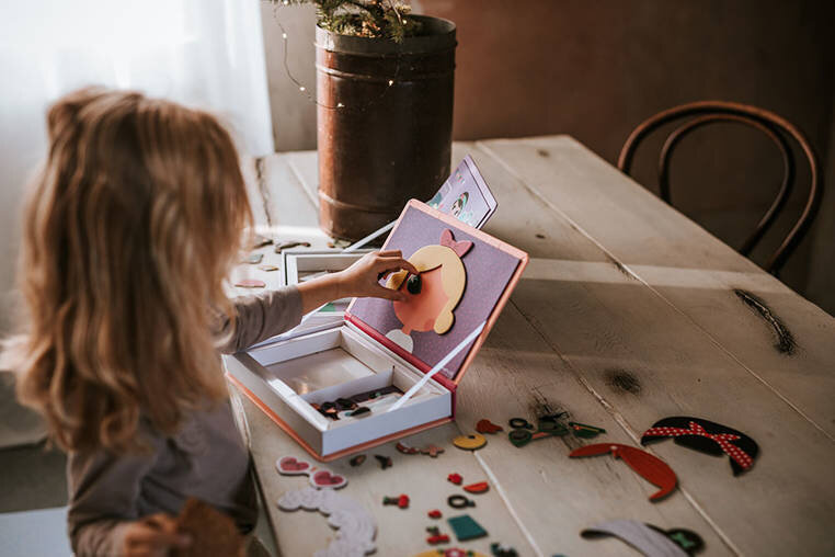 Magnetinė dėlionė Magnetibook Janod, 54d. kaina ir informacija | Lavinamieji žaislai | pigu.lt