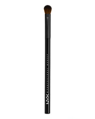 Akių šešėlių šepetėlis NYX Pro Brush 13 kaina ir informacija | Makiažo šepetėliai, kempinėlės | pigu.lt