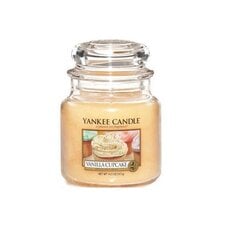 Ароматическая свеча Yankee Candle Vanilla Cupcake 411 г цена и информация | Подсвечники, свечи | pigu.lt