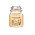 Kvapioji žvakė Yankee Candle Vanilla Cupcake 411 g