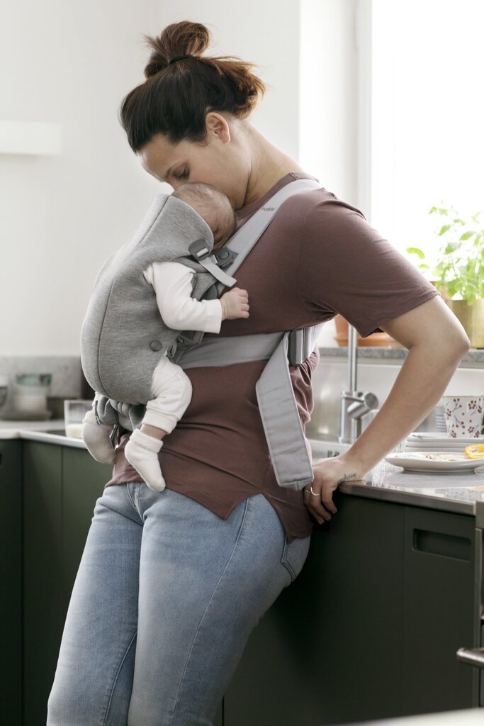 Nešioklė Babybjörn Mini Carrier, Light Grey kaina ir informacija | Nešioklės | pigu.lt