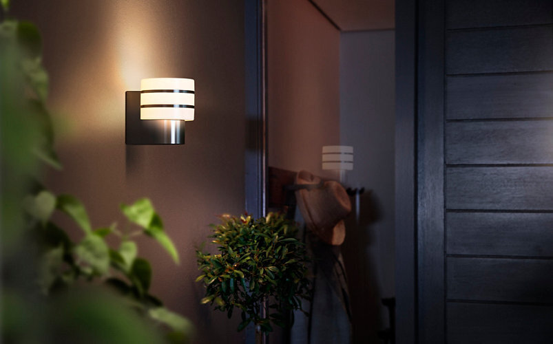 Lauko šviestuvas Philips Hue Tuar kaina ir informacija | Lauko šviestuvai | pigu.lt