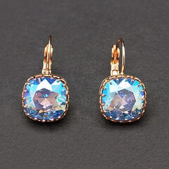 Auskarai moterims DiamondSky „Vintage V (Light Sapphire Shimmer)“ su Swarovski kristalais kaina ir informacija | Auskarai | pigu.lt
