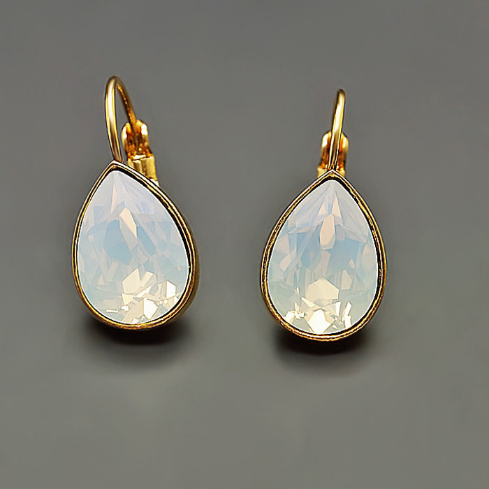 Auskarai moterims DiamondSky „Crystal Drop (White Opal)“ su Swarovski kristalais kaina ir informacija | Auskarai | pigu.lt