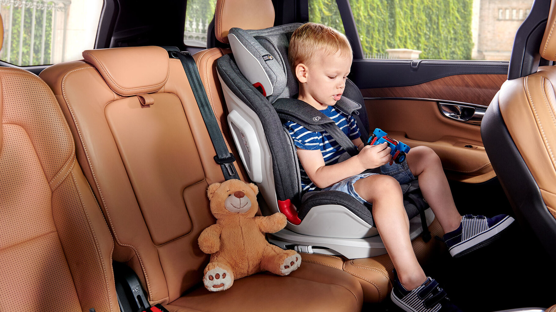 Automobilinė kėdutė KinderKraft Oneto3 ISOFIX 9-36 kg, juoda kaina ir informacija | Autokėdutės | pigu.lt