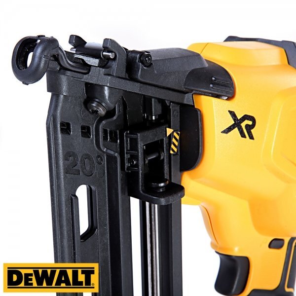 Pneumatinis vinių pistoletas DeWalt DCN660N 18 V kaina ir informacija | Mechaniniai įrankiai | pigu.lt