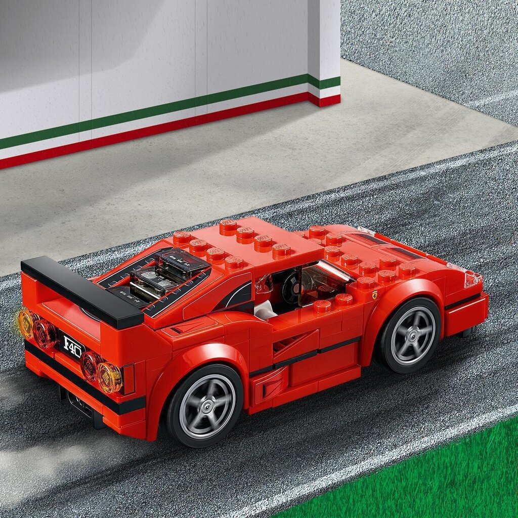 75890 LEGO® Speed Champions Ferrari F40 Competizione цена и информация | Konstruktoriai ir kaladėlės | pigu.lt