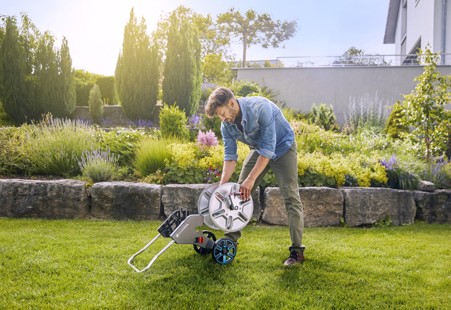 Gardena rinkinys: Comfort Flex laistymo žarna 25 m ir AquaRollM metalinis vežimėlis, 18547-20 цена и информация | Laistymo įranga, purkštuvai | pigu.lt