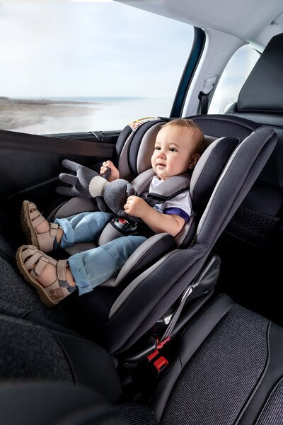 Automobilinė kėdutė Bebe Confort Sweet Safe, 0-18 kg, Full Black kaina ir informacija | Autokėdutės | pigu.lt