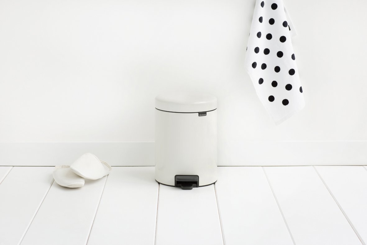 Brabantia šiukšliadėžė NewIcon, 5 l, balta цена и информация | Šiukšliadėžės | pigu.lt