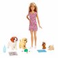 Lėlė Barbie su 4 šunyčiais, FXH08 цена и информация | Žaislai mergaitėms | pigu.lt