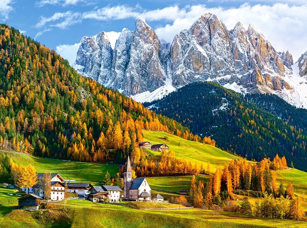 Dėlionė Castorland Church of St. Magdalena, Dolomites, 2000 detalių цена и информация | Dėlionės (puzzle) | pigu.lt