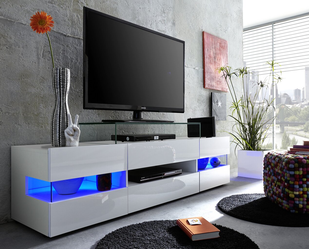 LED apšvietimas RTV spintelei Sonic, keičiantis spalvas kaina ir informacija | Kiti priedai baldams | pigu.lt