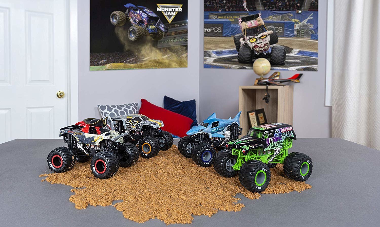 Visureigis Monster Jam Collector 1:24, 6044869 цена и информация | Žaislai berniukams | pigu.lt