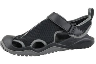 Crocs™ мужские сандалии Swiftwater Mesh Deck, черные цена и информация | Мужские шлепанцы, босоножки | pigu.lt