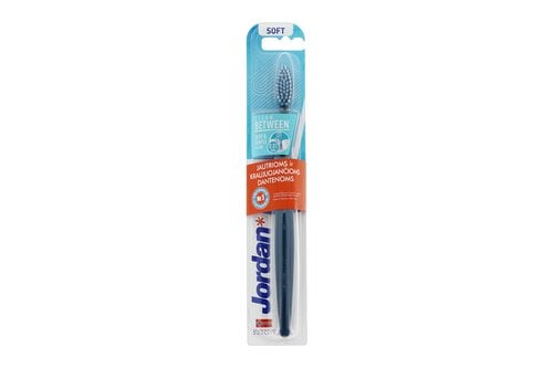 Зубная щетка Jordan Clean Between, мягкая цена и информация | Зубные щетки, пасты | pigu.lt