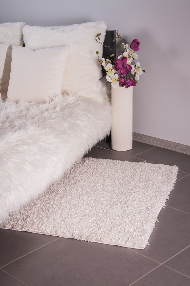 Kilimas Shaggy White, 100 x 150 cm kaina ir informacija | Kilimai | pigu.lt