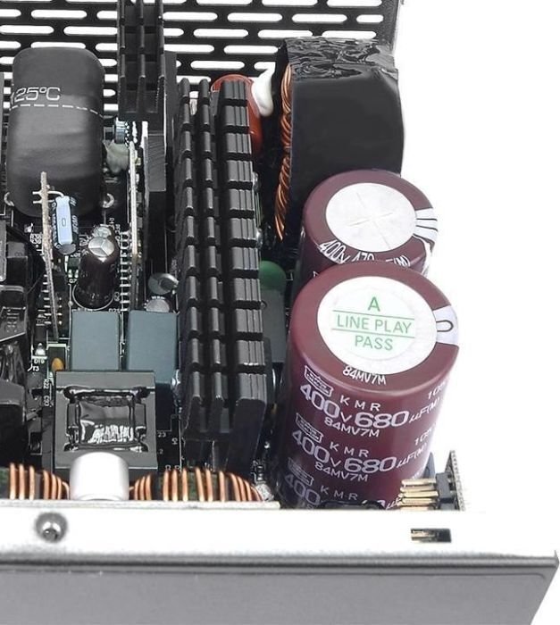 Thermaltake PS-TPI-1000F3FDGE-1 цена и информация | Maitinimo šaltiniai (PSU) | pigu.lt