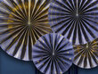 Kabančios dekoracijos-vėduoklės, tamsiai mėlynos, 1 pak/4 vnt kaina ir informacija | Dekoracijos šventėms | pigu.lt