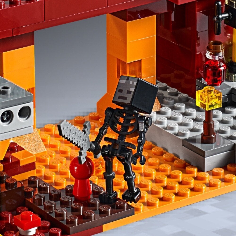 21154 LEGO® Minecraft Liepsnų tiltas цена и информация | Konstruktoriai ir kaladėlės | pigu.lt