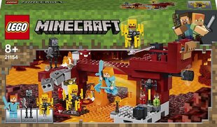 21154 LEGO® Minecraft Пылающий мост цена и информация | Конструкторы и кубики | pigu.lt