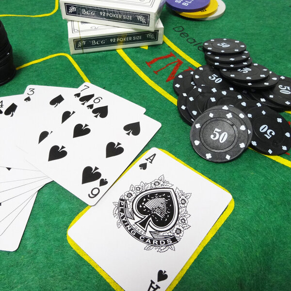 pokerio zetonu kaina