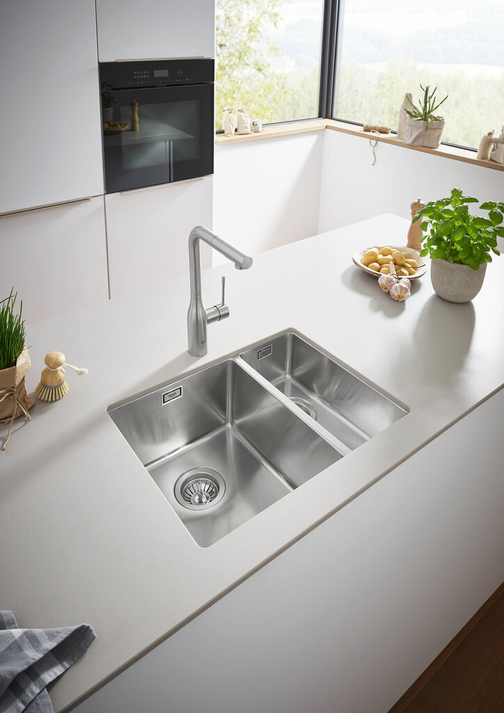 Grohe Essence virtuvės maišytuvas aukštu snapeliu, pilnu pasukimo diapazonu ir ištraukiamu dušeliu 30270DC0 kaina ir informacija | Virtuvės maišytuvai | pigu.lt