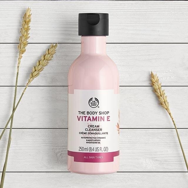 Kreminis veido valiklis The Body Shop Vitamin E 250 ml kaina ir informacija | Veido prausikliai, valikliai | pigu.lt