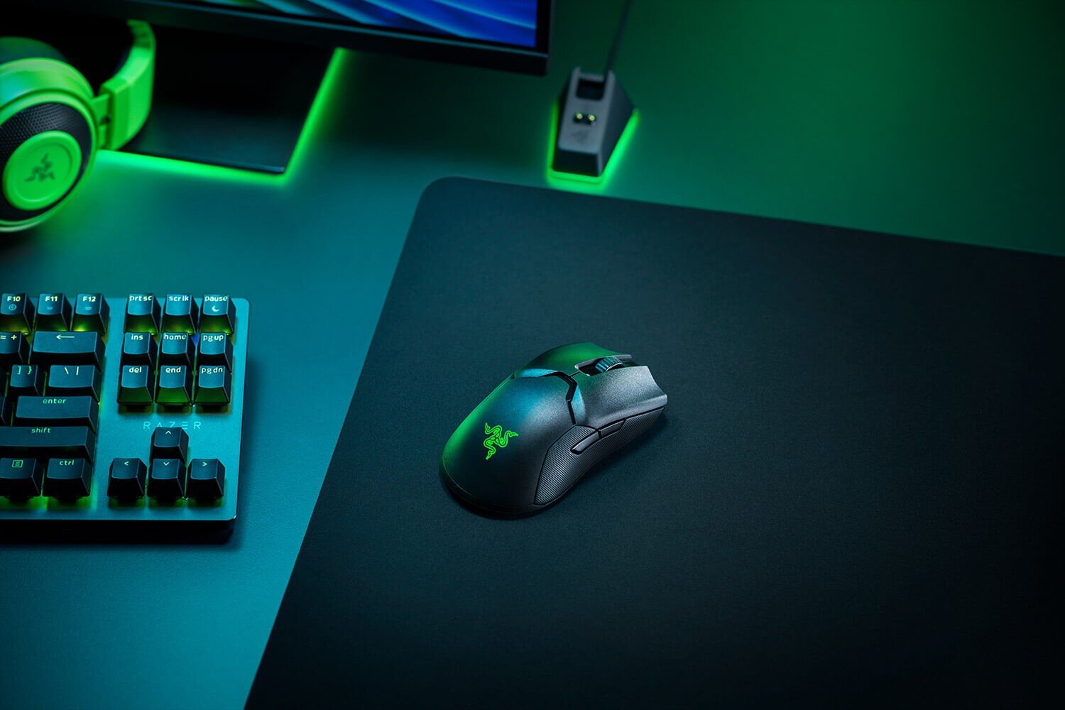 Razer Viper Ultimate, juoda kaina ir informacija | Pelės | pigu.lt