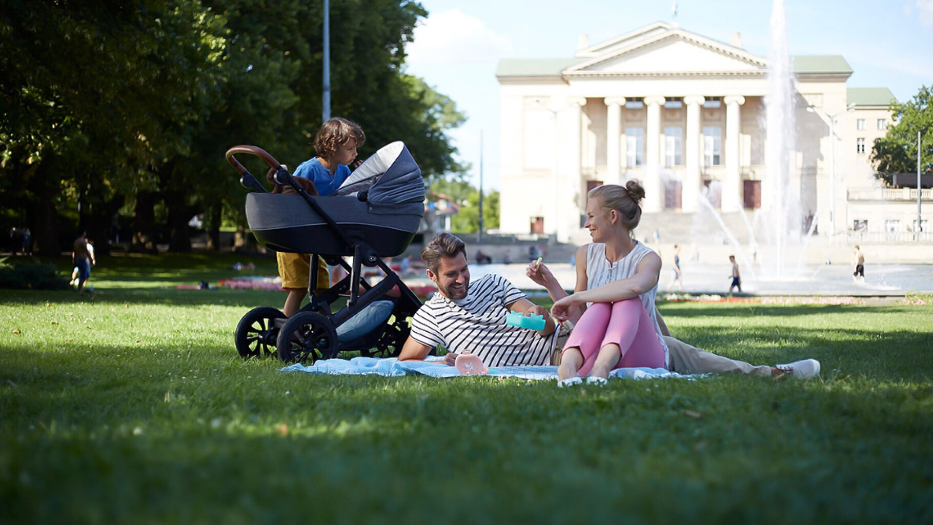 Universalus vežimėlis Kinderkraft Prime 3in1, Black kaina ir informacija | Vežimėliai | pigu.lt