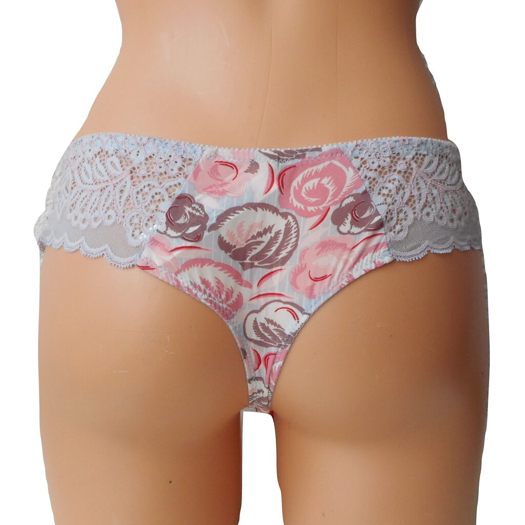 Kelnaitės Triumph Amourette Spotlight Bloom Hipster String цена и информация | Kelnaitės | pigu.lt