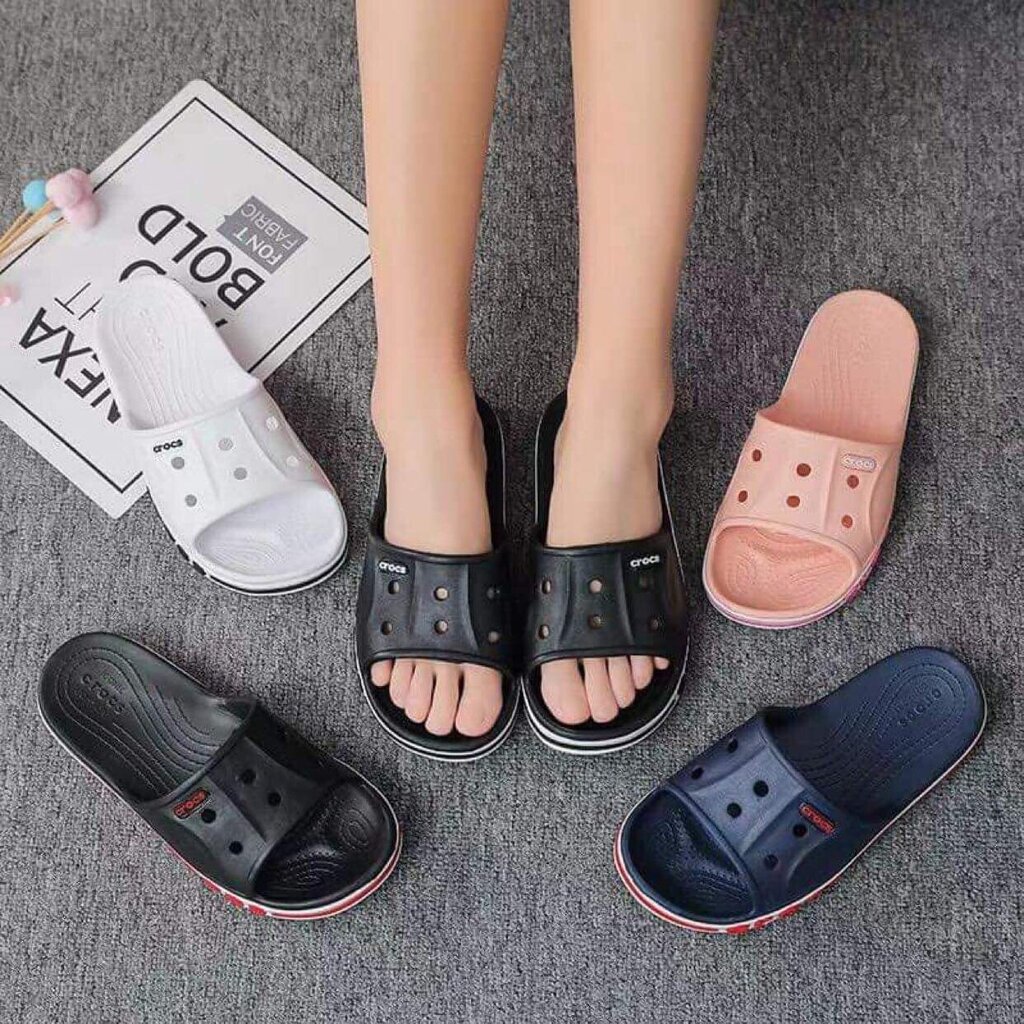 Šlepetės moterims Crocs™ Bayaband Slide kaina ir informacija | Šlepetės moterims | pigu.lt