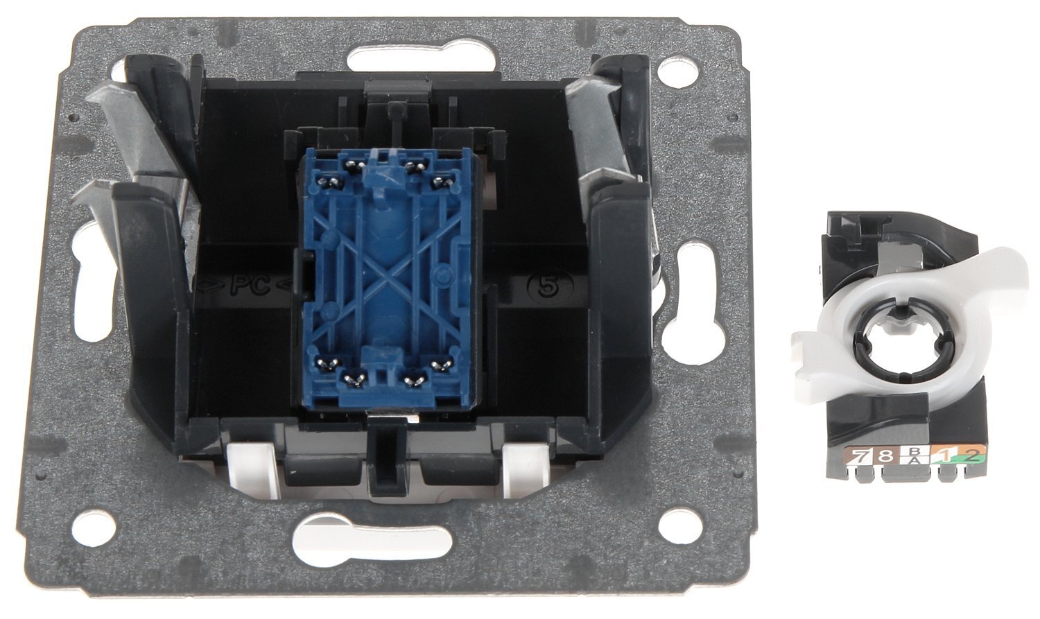 Kompiuterinis lizdas Legrand RJ-45 LE-773641 Cariva, 1 vnt. kaina ir informacija | Elektros jungikliai, rozetės | pigu.lt